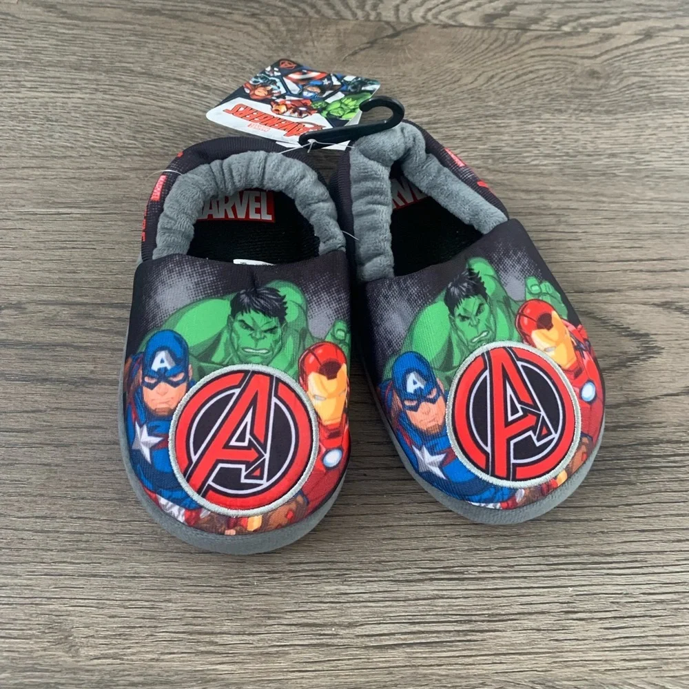 Marvel Avengers Toddler Slipper -‎ Size M (7/8) - NWT